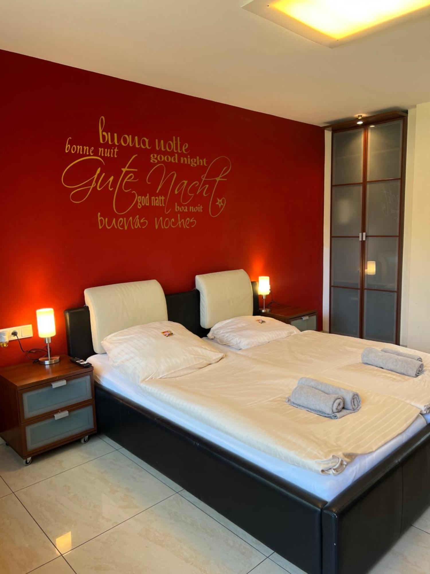 Hotel Hof 19 - Nuernberg Nord Heroldsberg Bagian luar foto